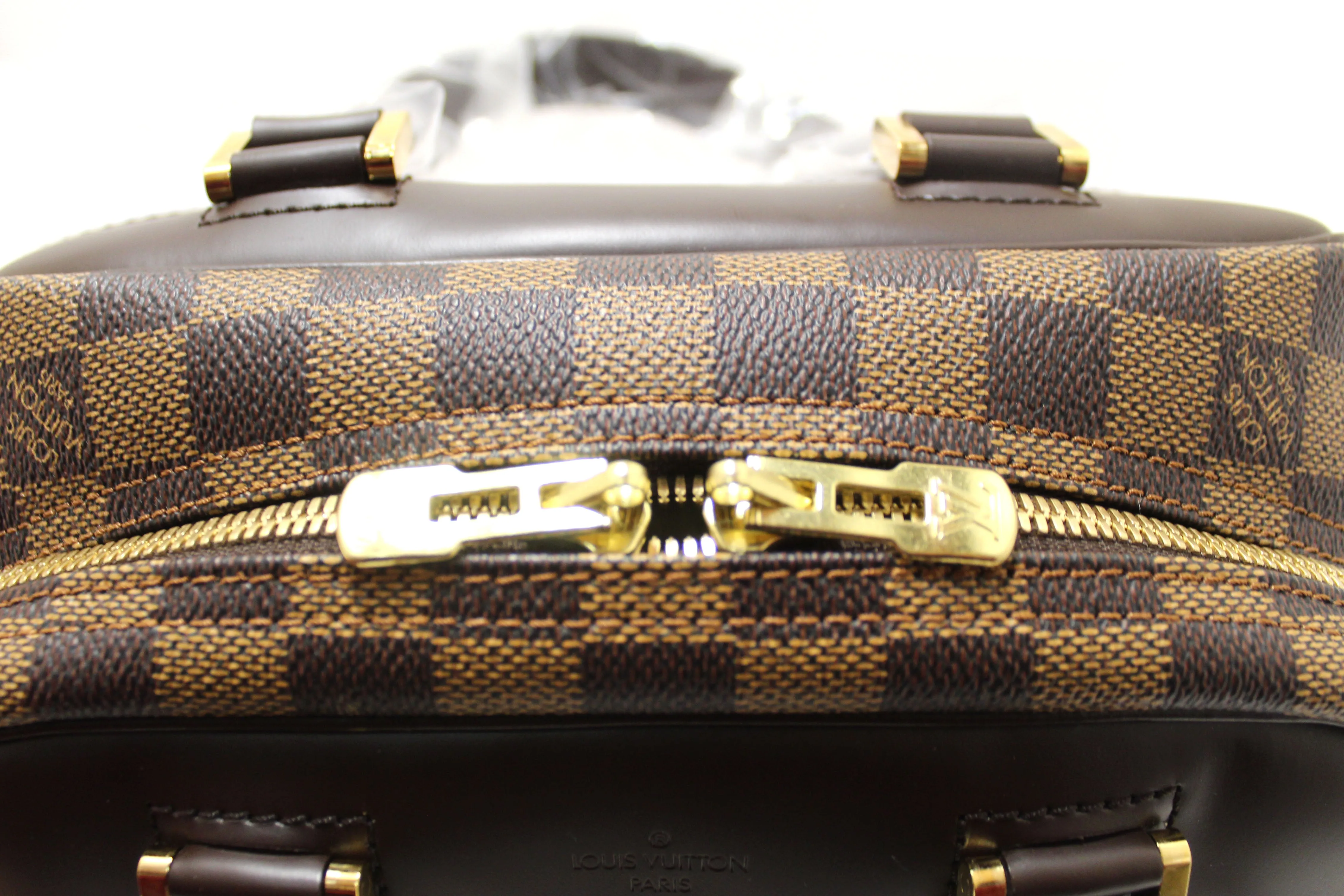 Authentic NEW Louis Vuitton Damier Hawaii Special Edition 2005 Excursion Shoes Bag
