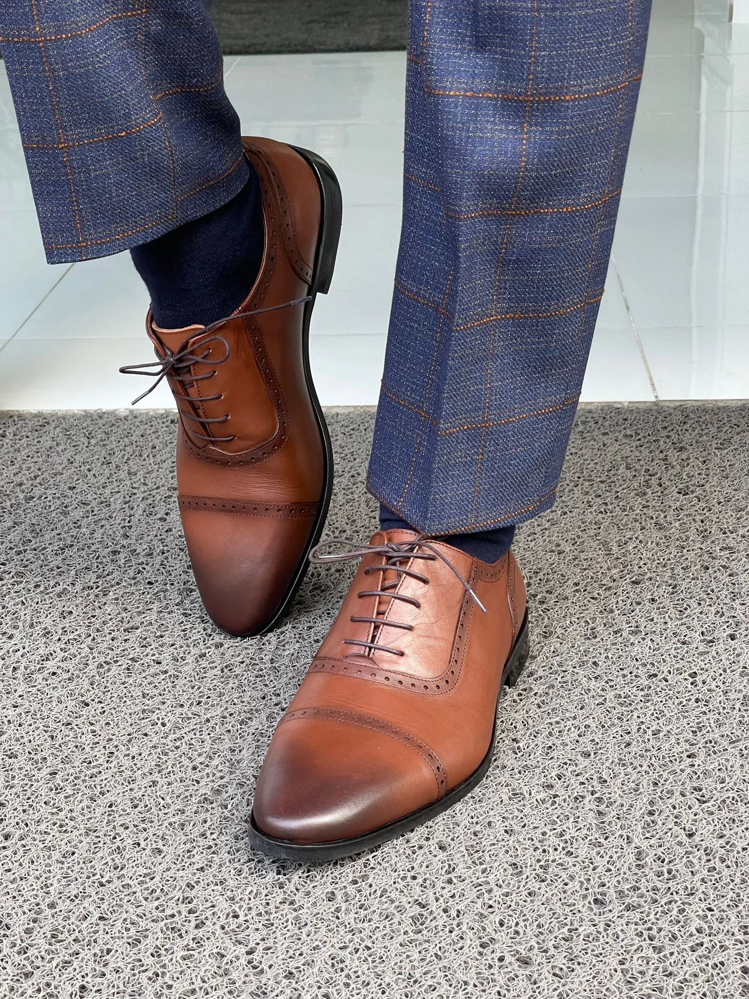 Lincoln Tan Classic Shoes