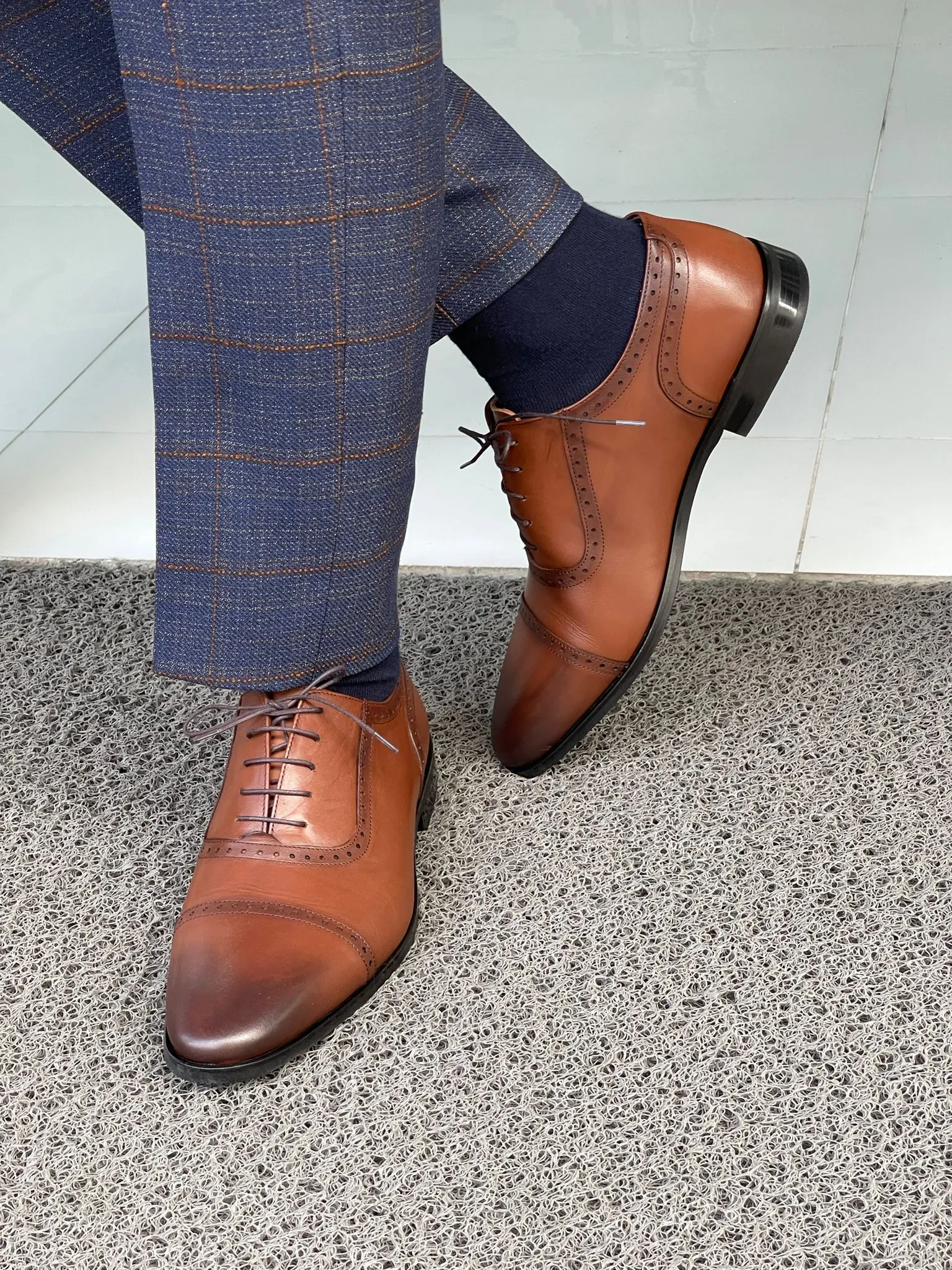 Lincoln Tan Classic Shoes