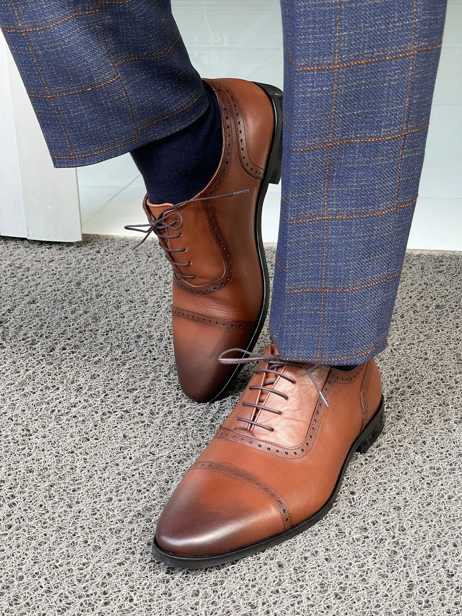 Lincoln Tan Classic Shoes