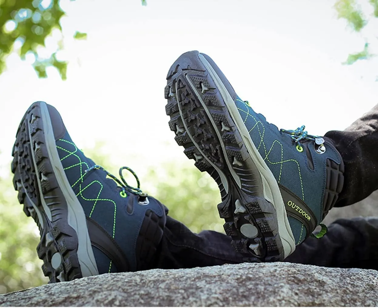 Men's Lace Up Hiking Shoes Waterproof Anti Slip Hiking Boots Outdoor Lightweight Trekking Sneakers Breathable Round Toe Outdoor Sports Shoes