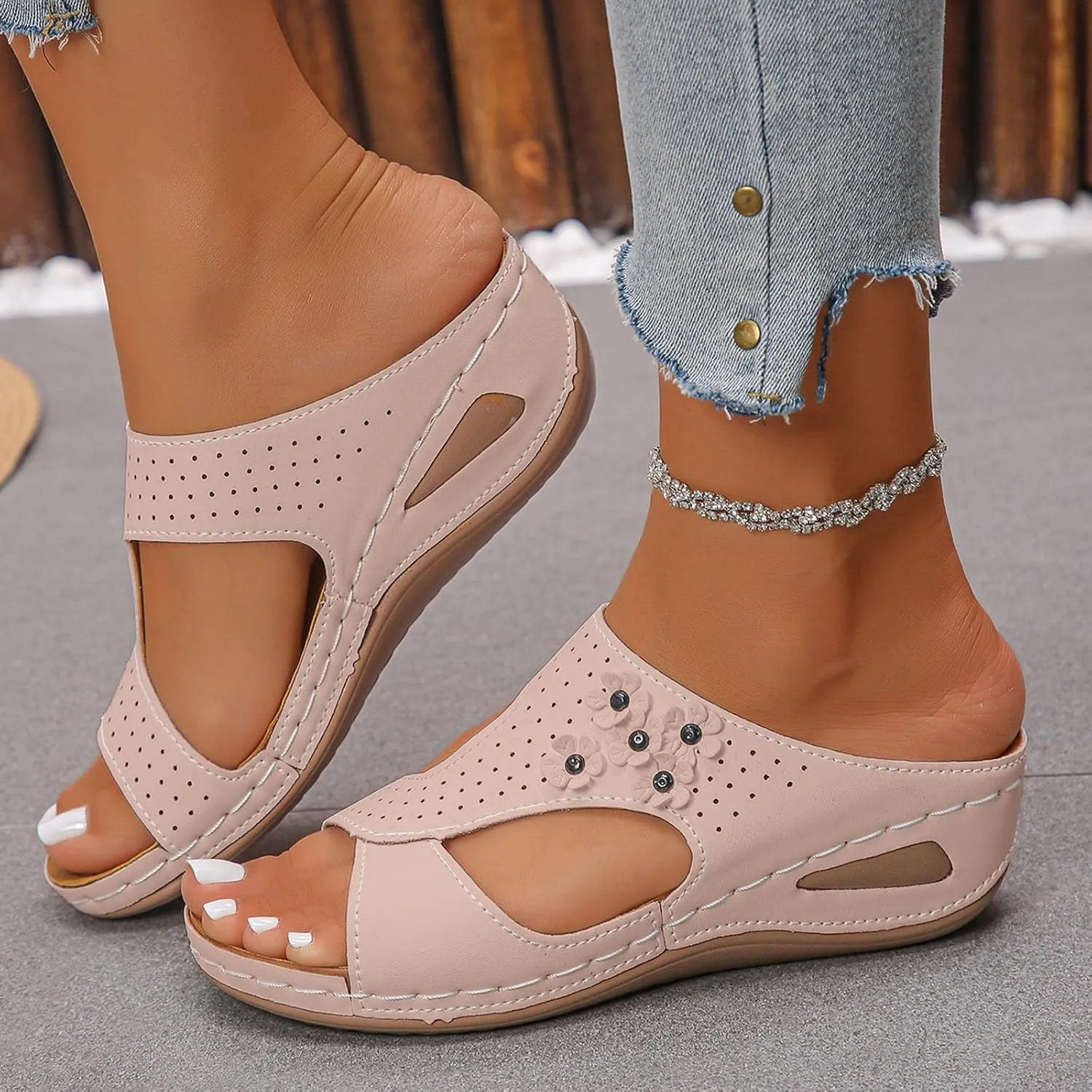 Orthopedic Sandals for Women 2025 Open Toe Slip On Flip Flops Summer Comfortable Dressy Soft Boho Beach Slippers