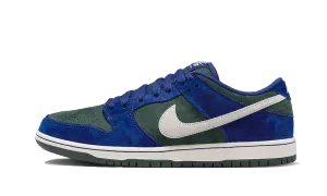 SB Dunk Low Deep Royal Blue