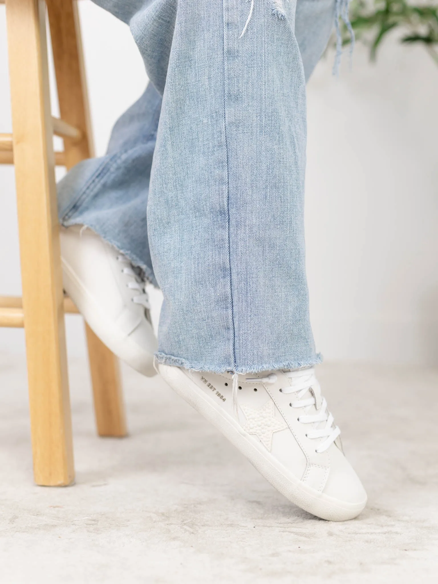 Vintage Havana Dayna Pearl Sneaker
