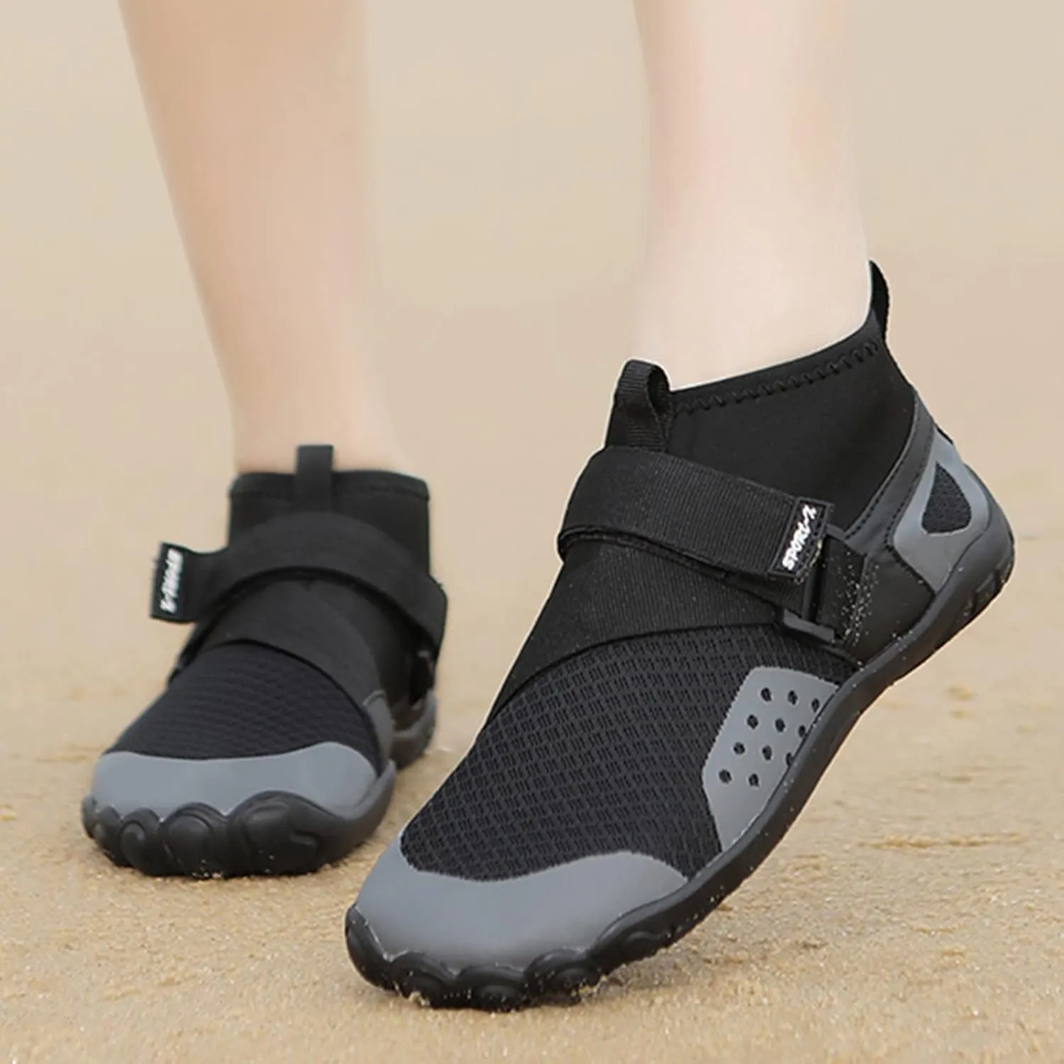 Water Shoes Men Wide Toe Non Slip Casual Arch Support with Drainage for Beach Swim Surf Water Sport