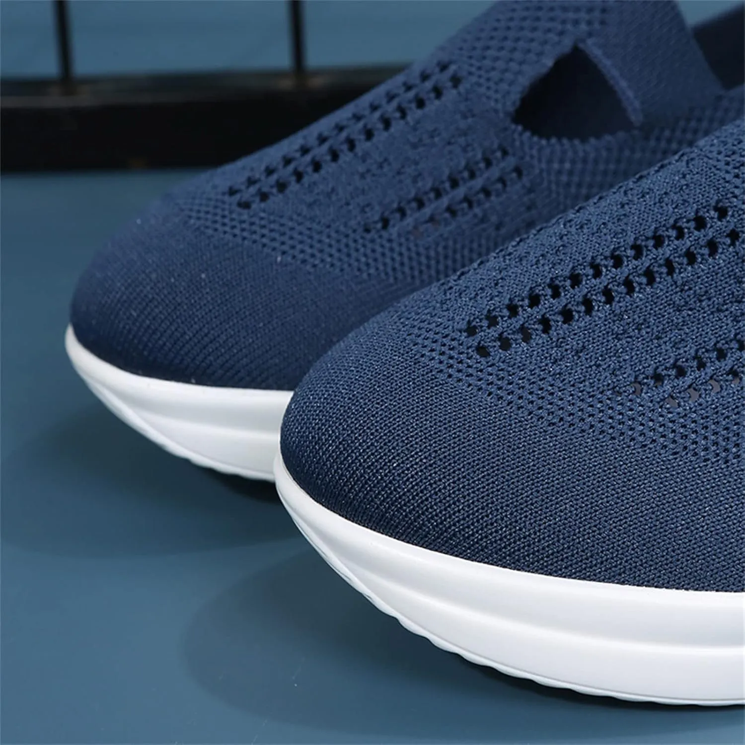 Women's Orthopedic Sneakers Working Nurse Shoes Breathable Soft Shoes Slip-On Arch Support Shoes Stretch Platform Sneakers